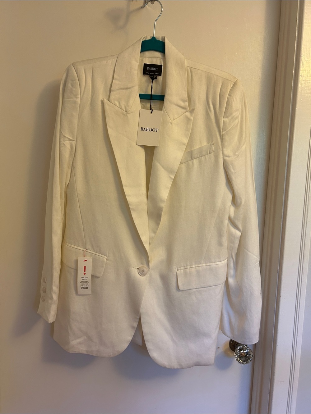 Bardot Cream Single-Button Tailored Blazer